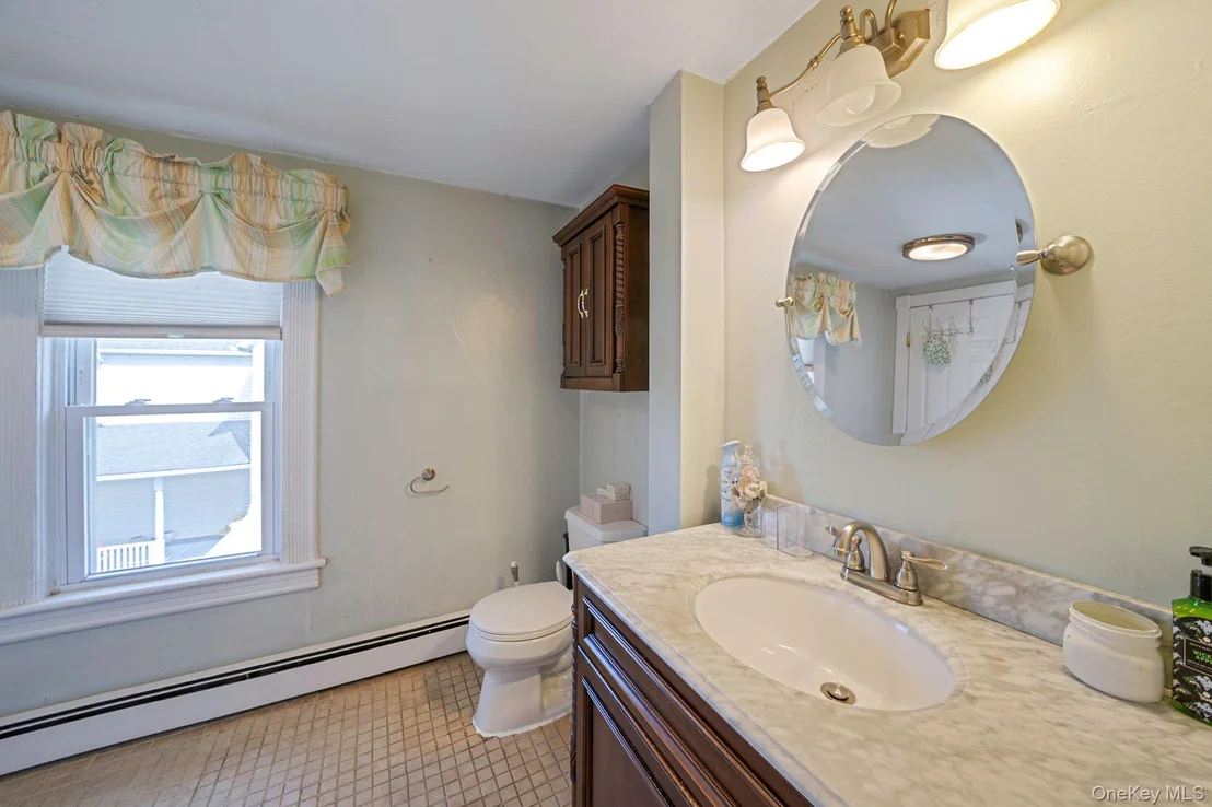 Photo of 219 North Ocean Avenue