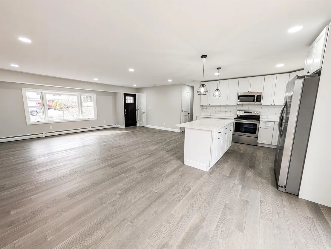Photo of 241 Alexander Avenue