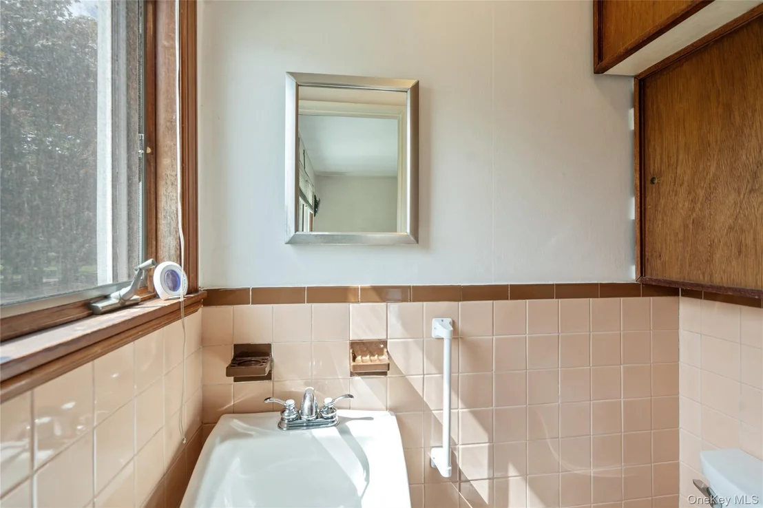 Photo of 5 Shubert Lane