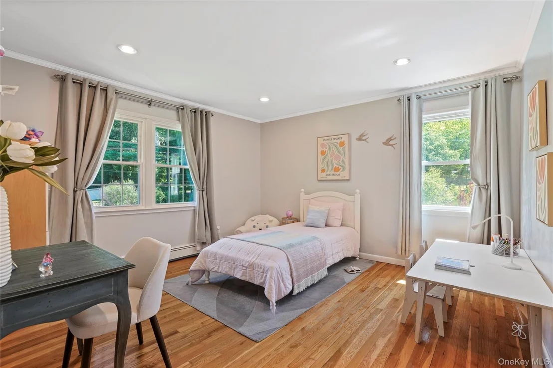 Photo of 2 Rochambeau Drive