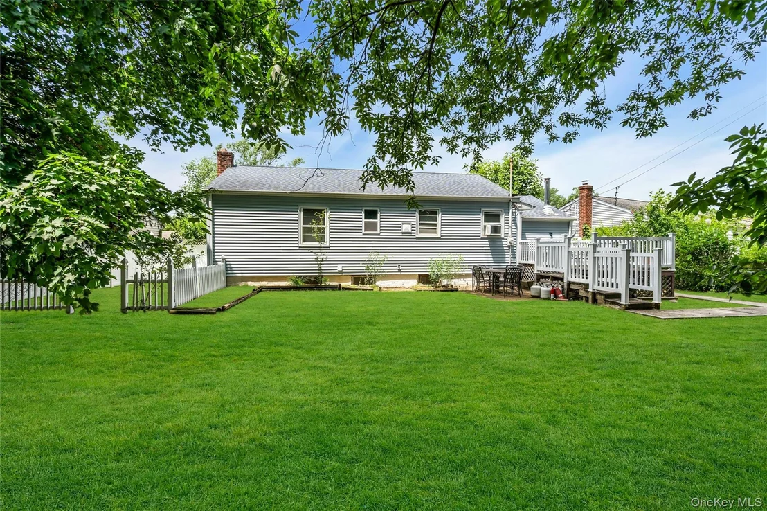 Photo of 22 Robert Drive