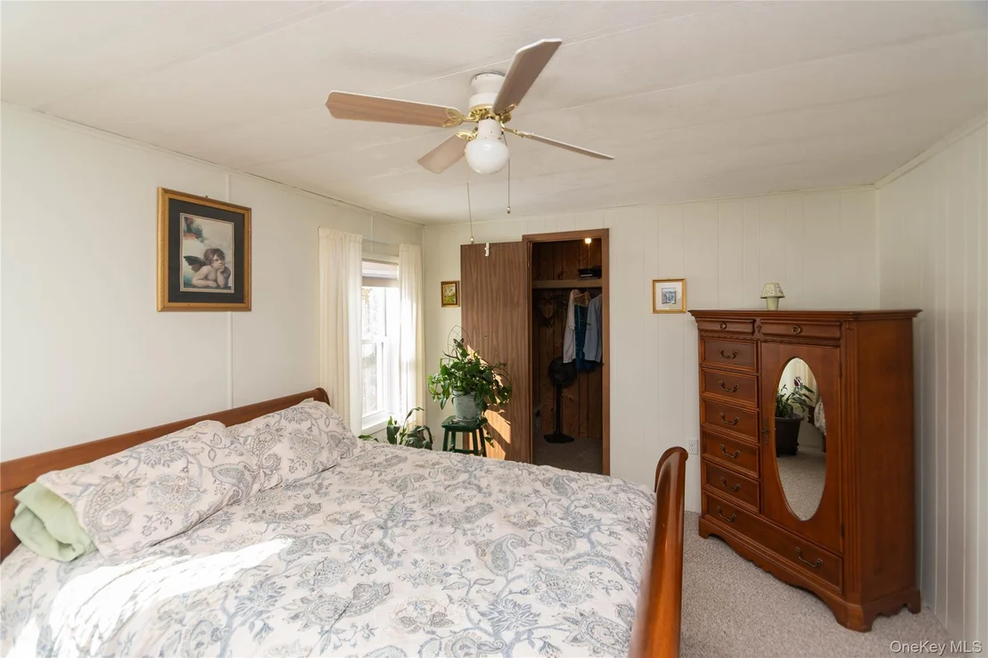 Photo of 74 Hidden Brook Drive