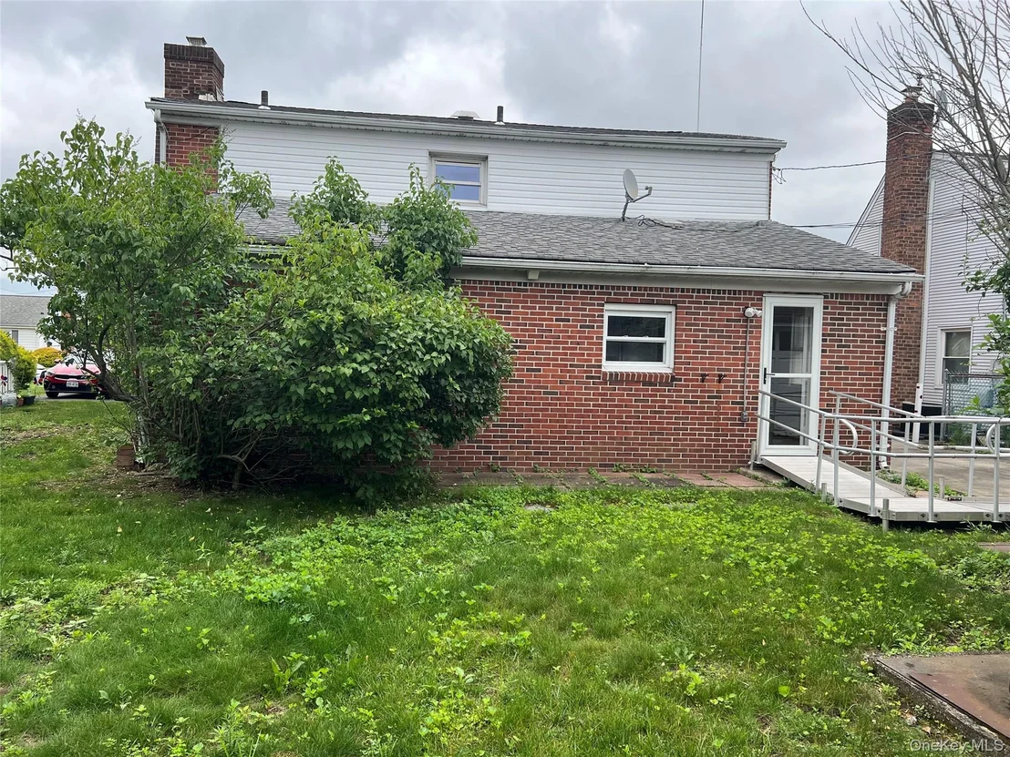 Photo of 8 Gables Road