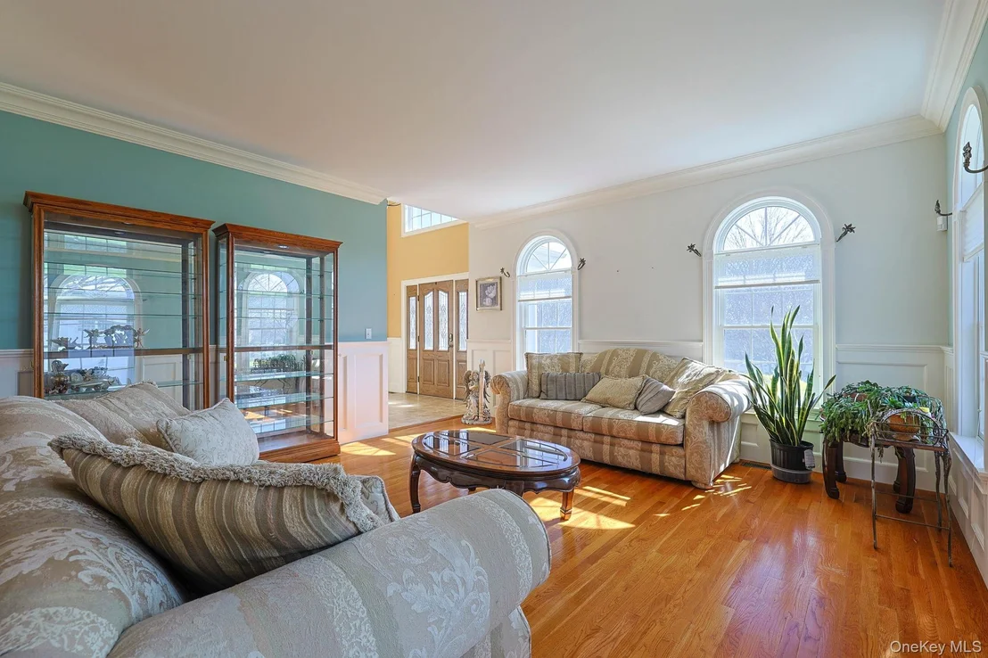 Photo of 27 Kaitlin Drive