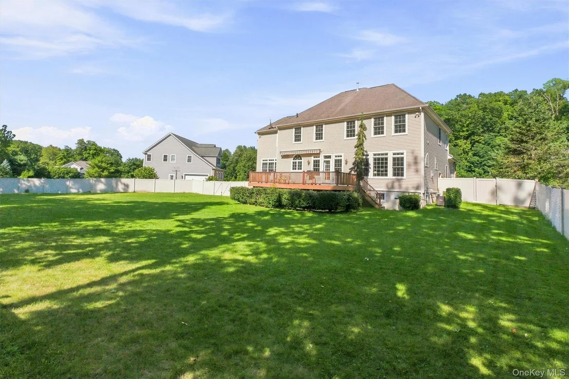 Photo of 17 Arbor Court