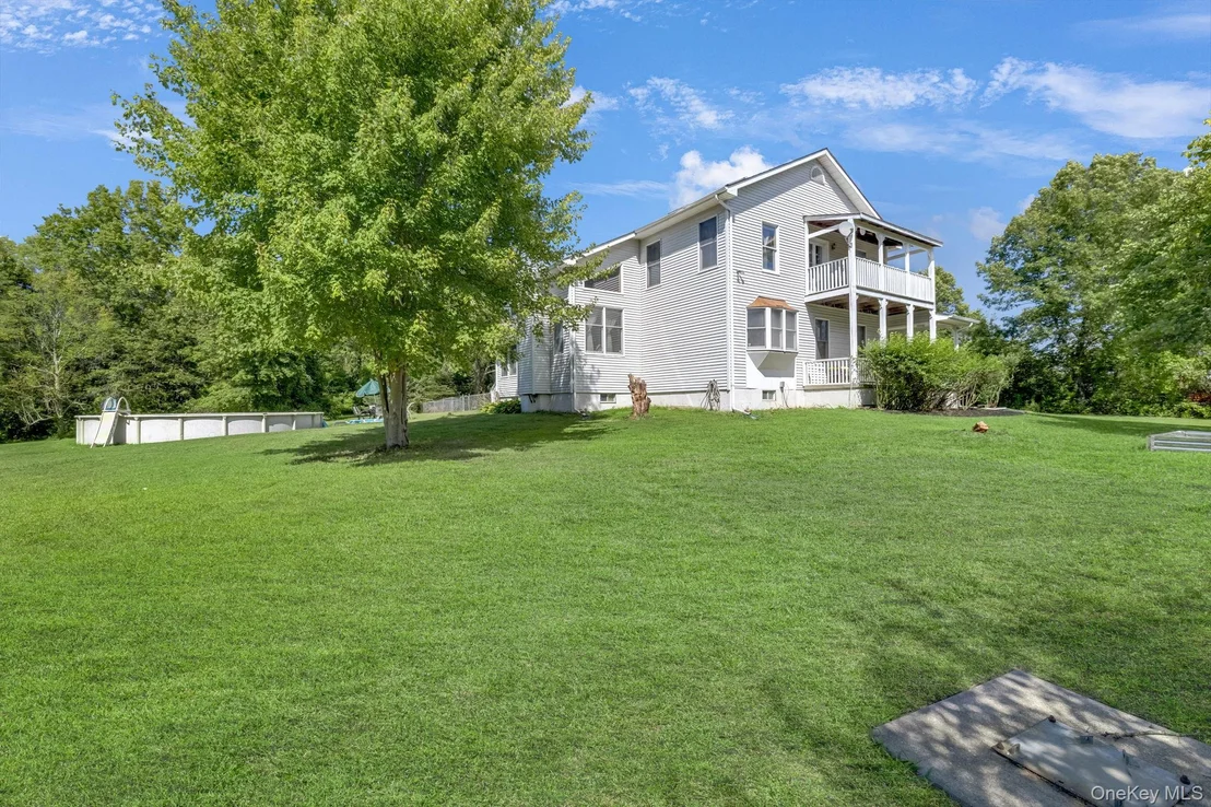 Photo of 19 Eagle Heights Place