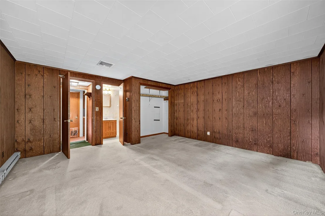 Photo of 33 Windwood Drive