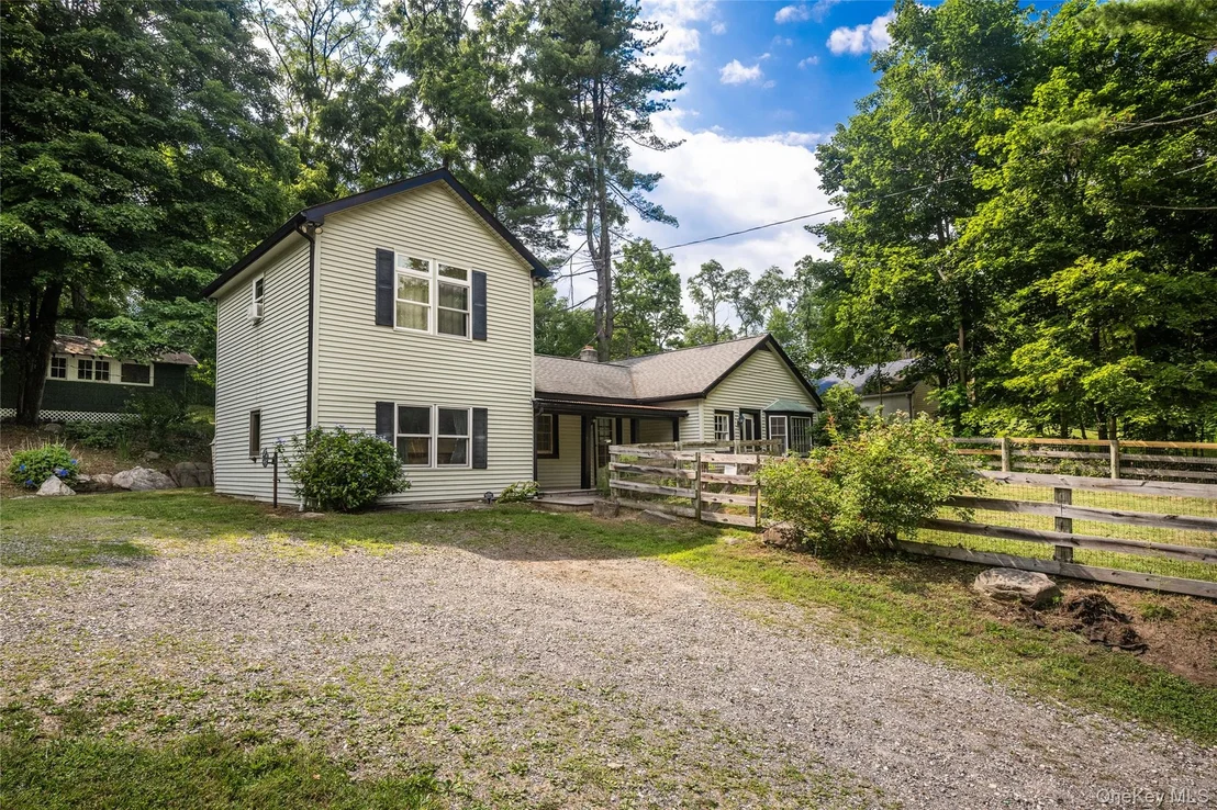 Photo of 205 Marshall Road