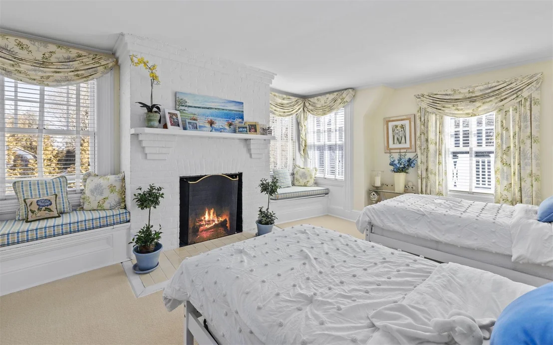 Photo of 44 Beach Lane