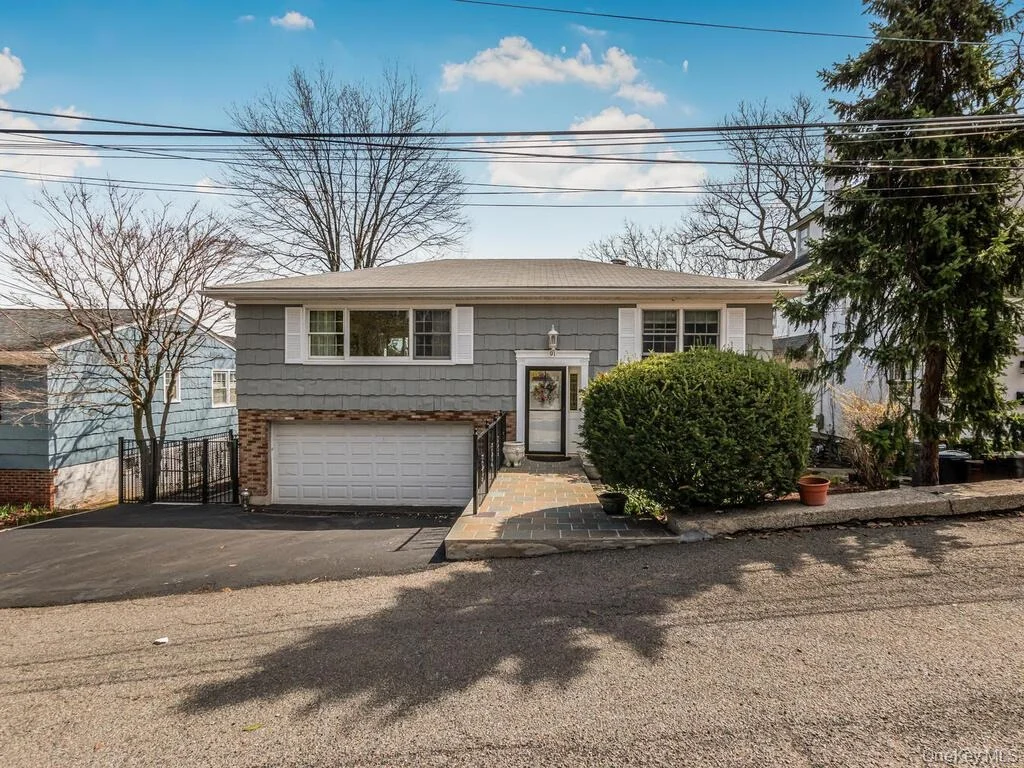 Photo of 91 Edgecliff Terrace