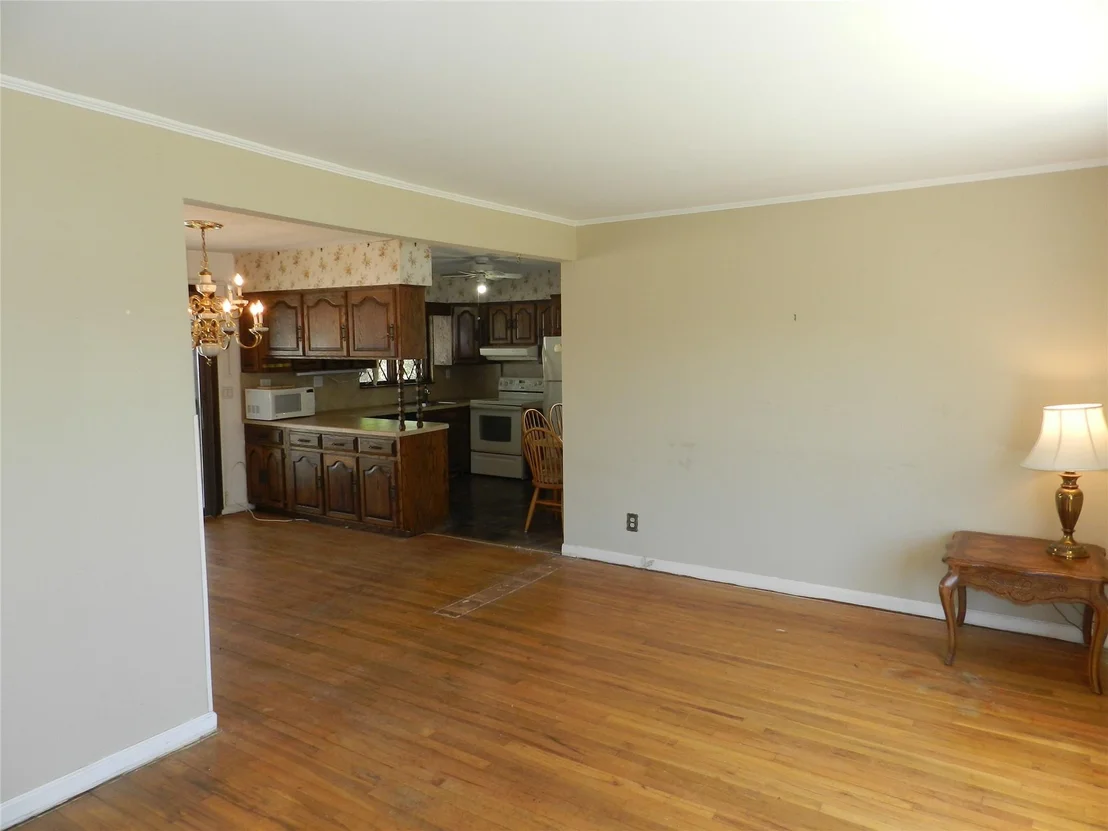 Photo of 331 Boundary Avenue
