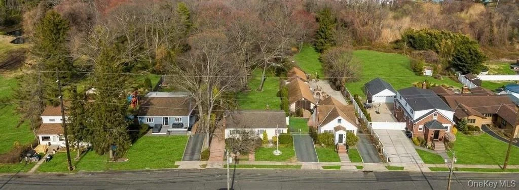 Photo of 238 Centre Avenue