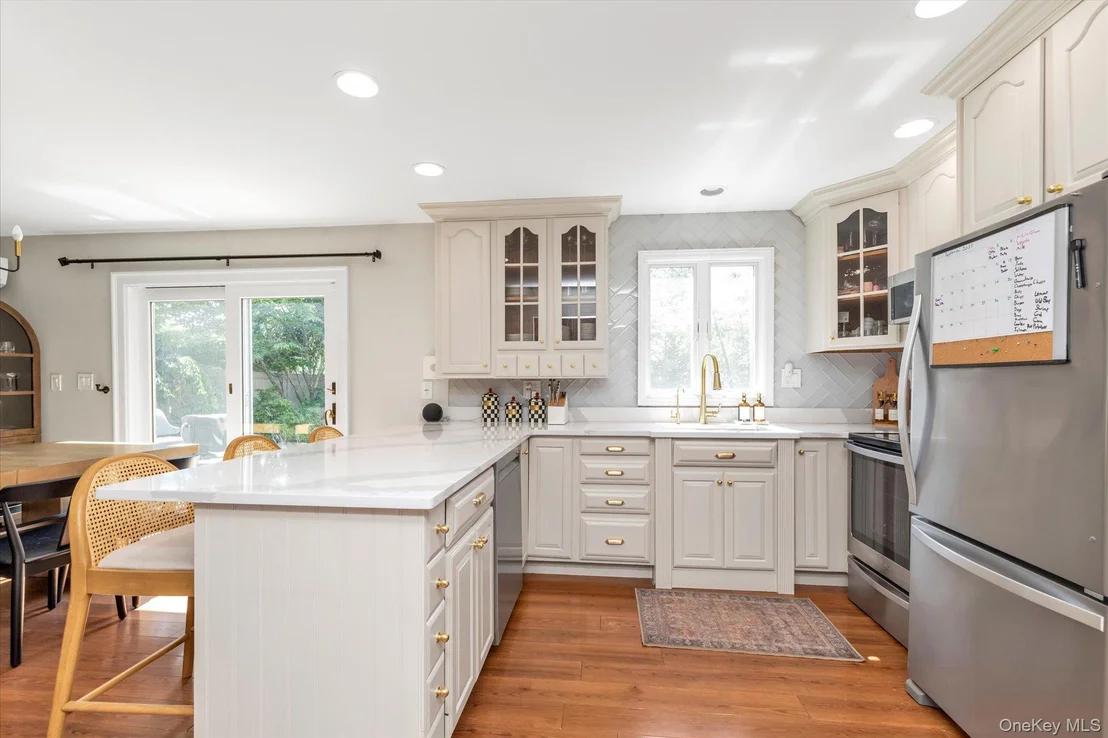 Photo of 1630 Temple Drive