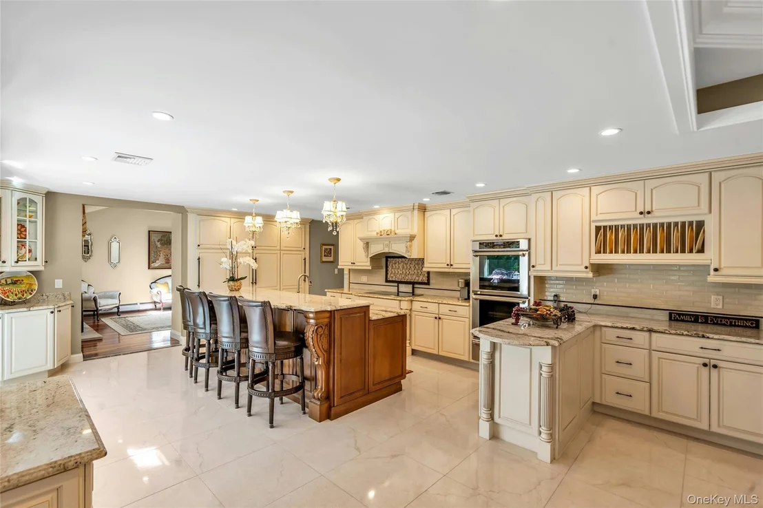 Photo of 6 Averly Place