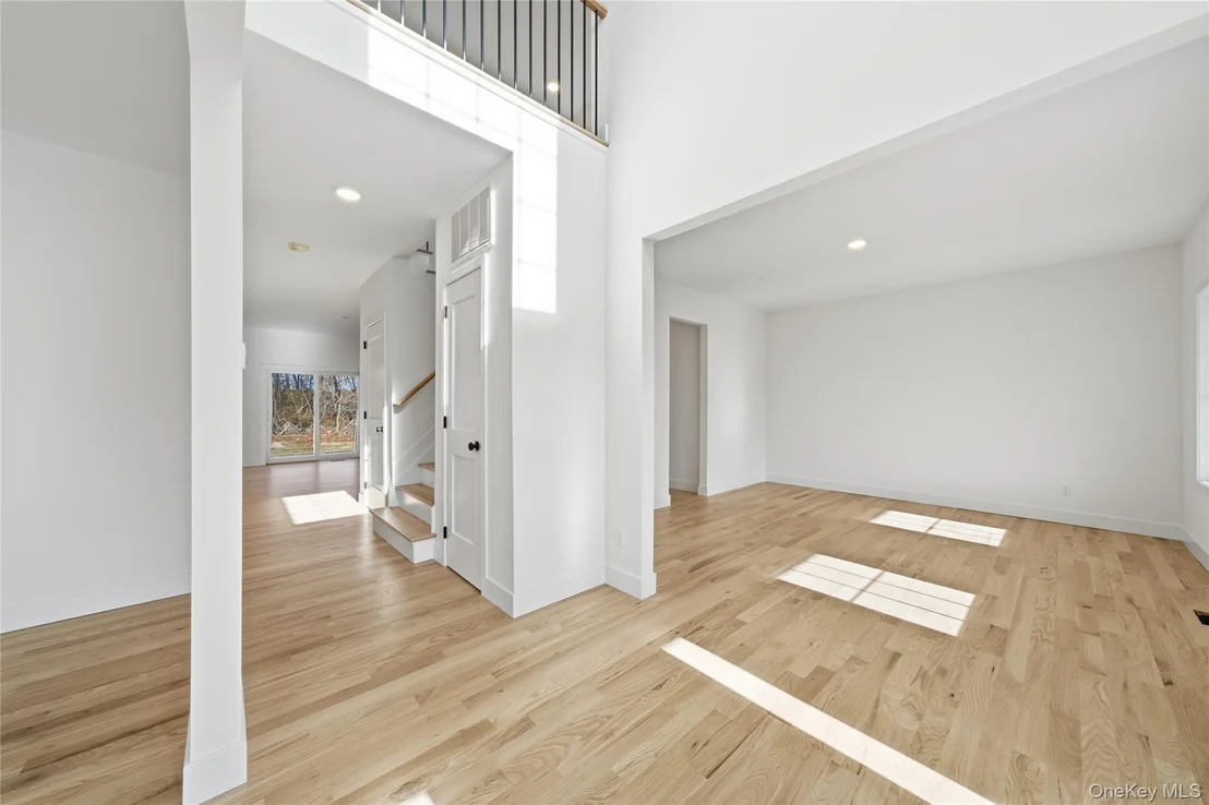 Photo of 9 Fourth Avenue