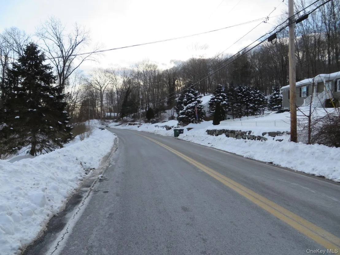 Photo of 477 Sprout Brook Road