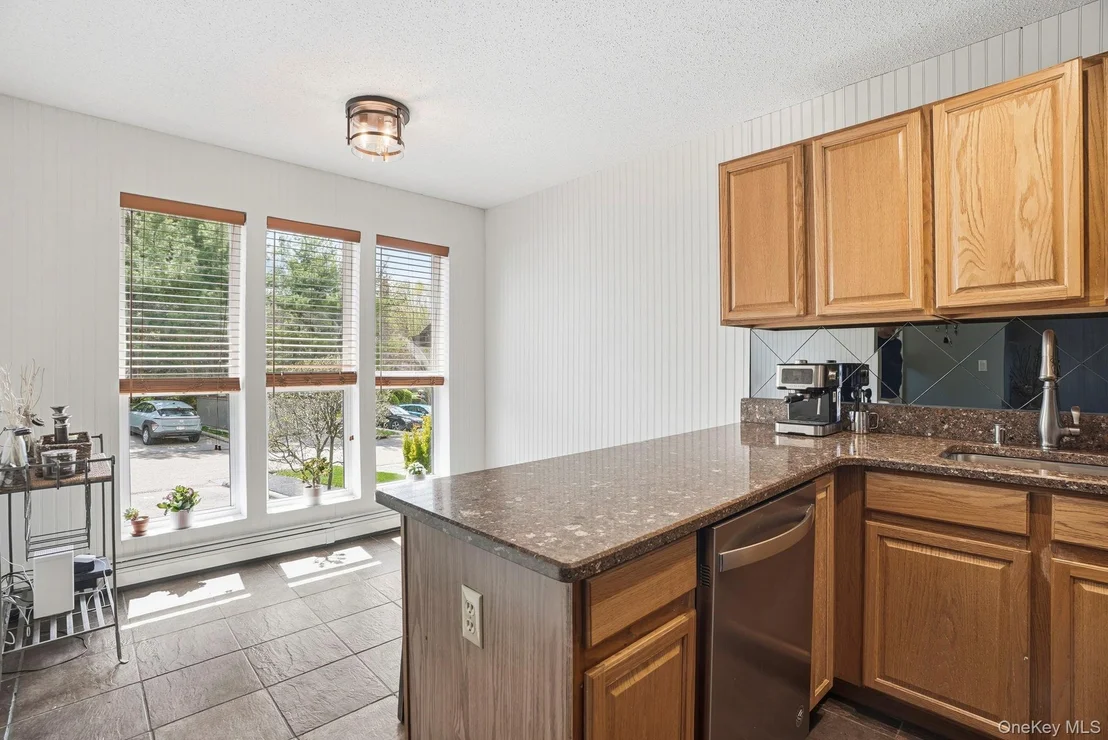 Photo of 85 Hemlock Circle