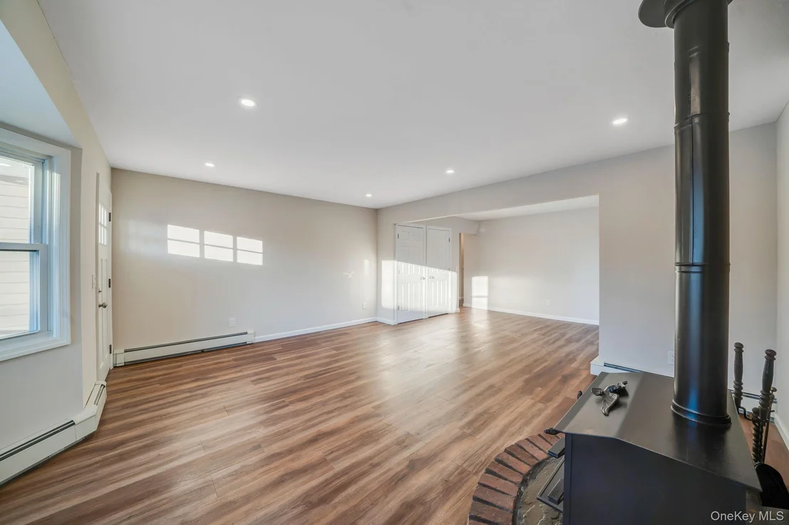 Photo of 247 Rider Avenue