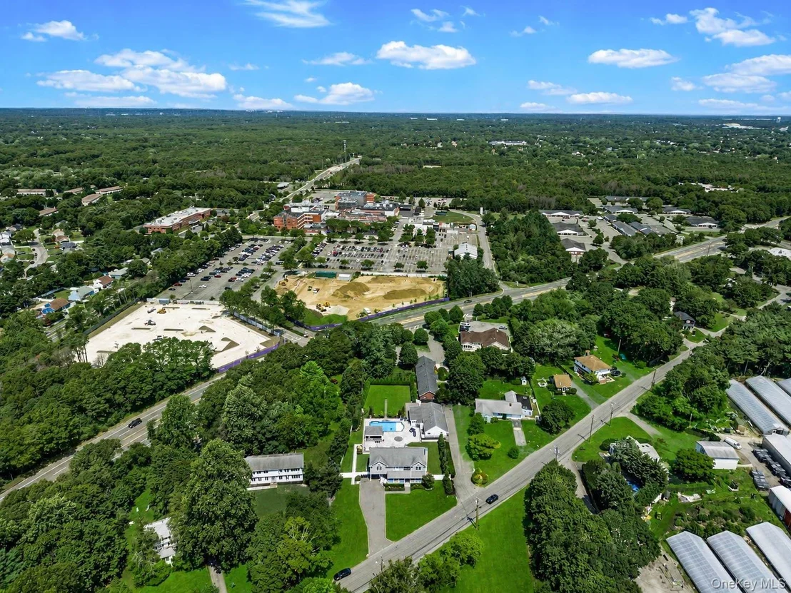 Photo of 299 Patchogue Yaphank Road