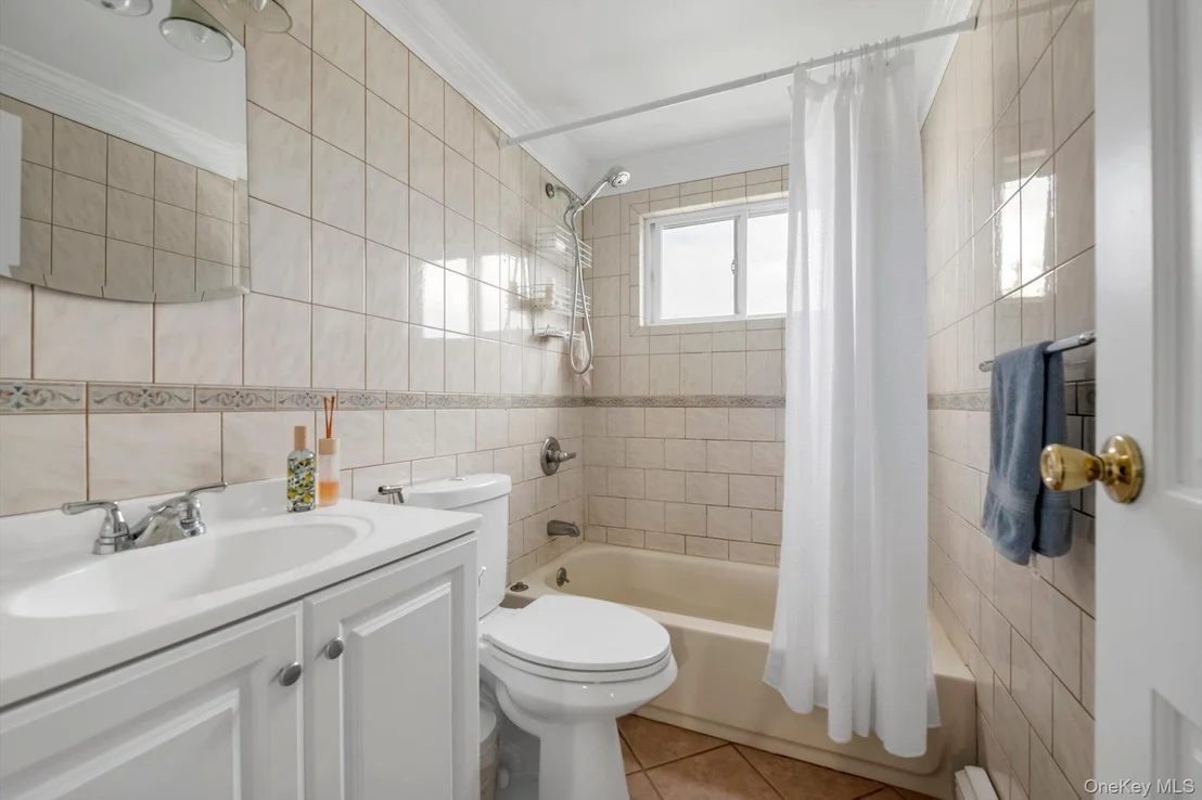 Photo of 1055 Jefferson Street