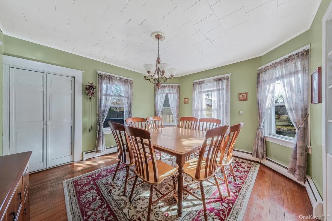 Photo of 183 West Avenue