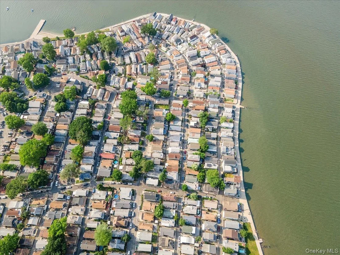 Photo of 22B Edgewater Park