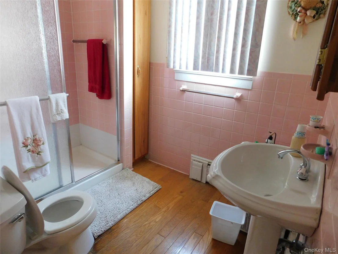 Photo of 80 Cedar Road