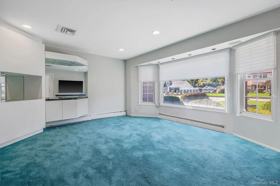 Photo of 19 Dumond Place