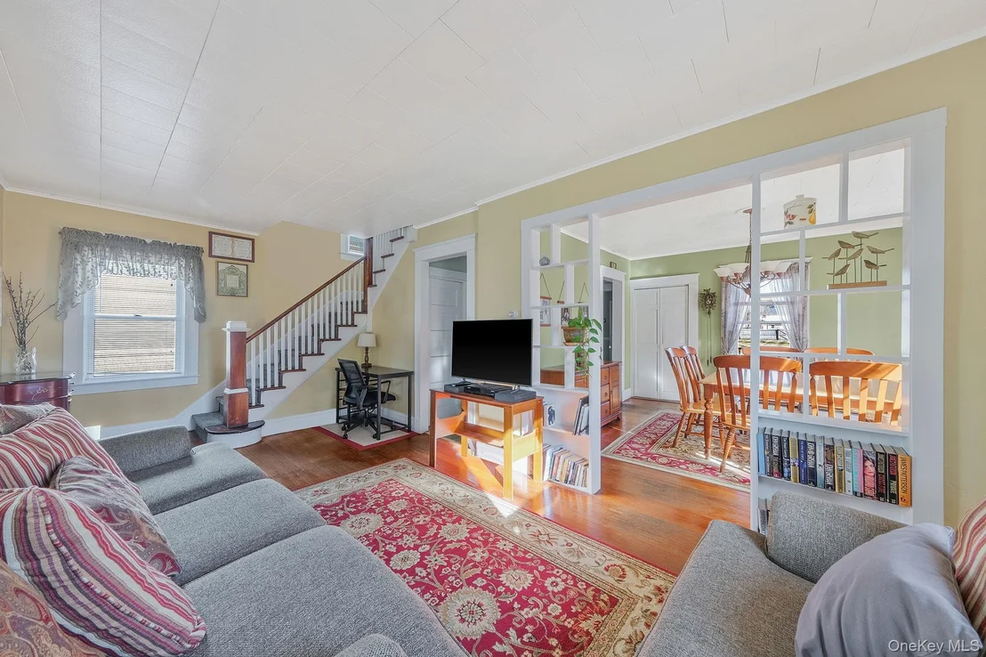 Photo of 183 West Avenue