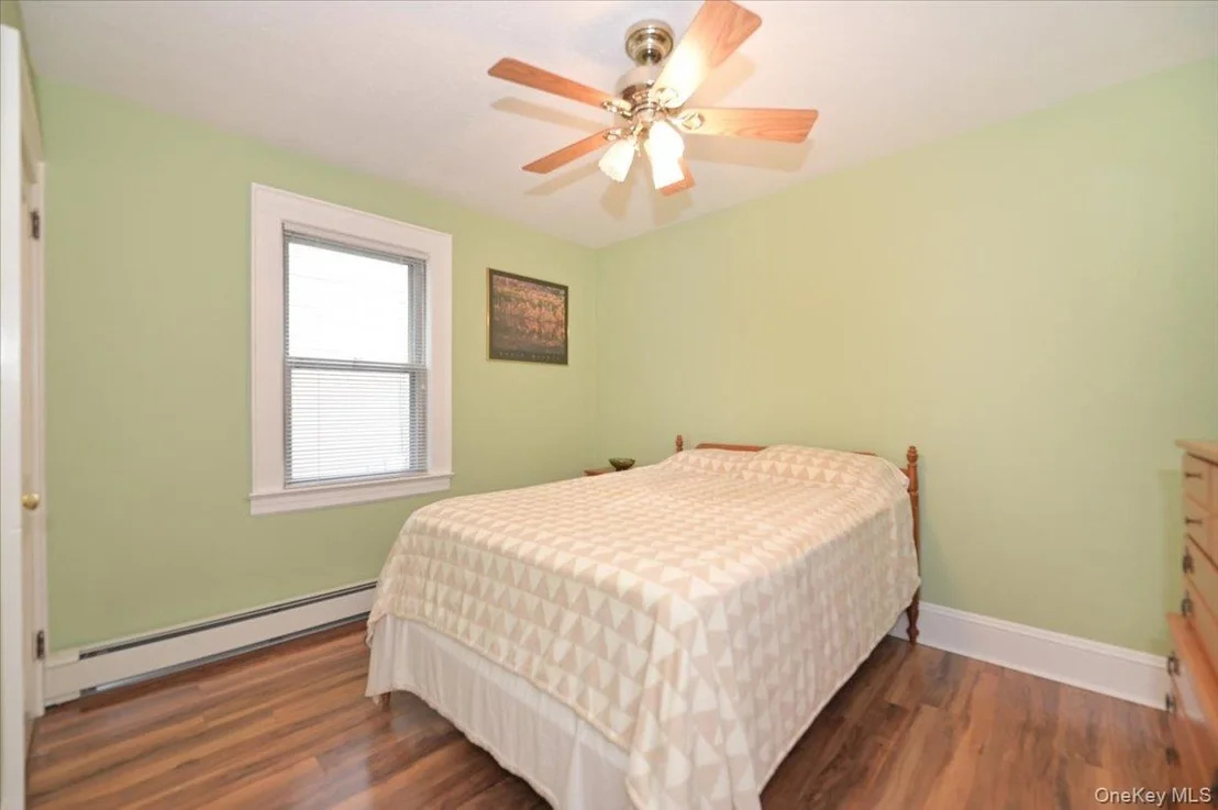 Photo of 2016 Abbot Avenue