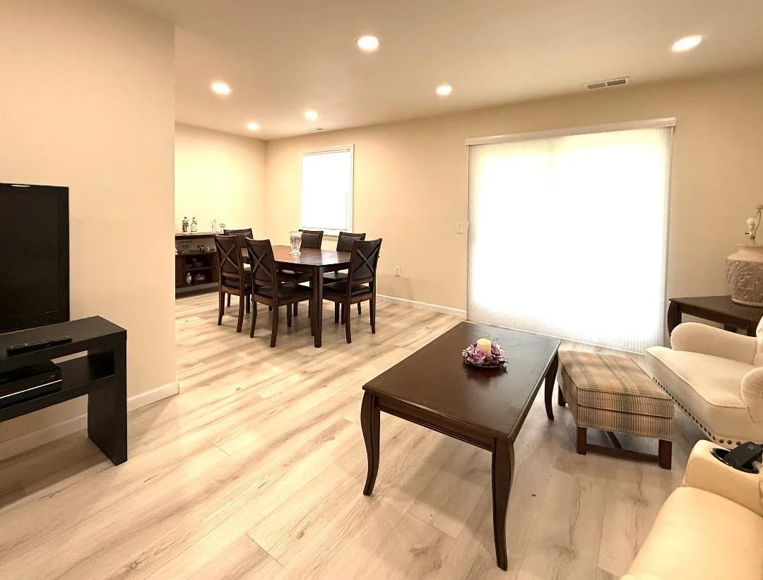 Photo of Unit B at 301 Commons Way