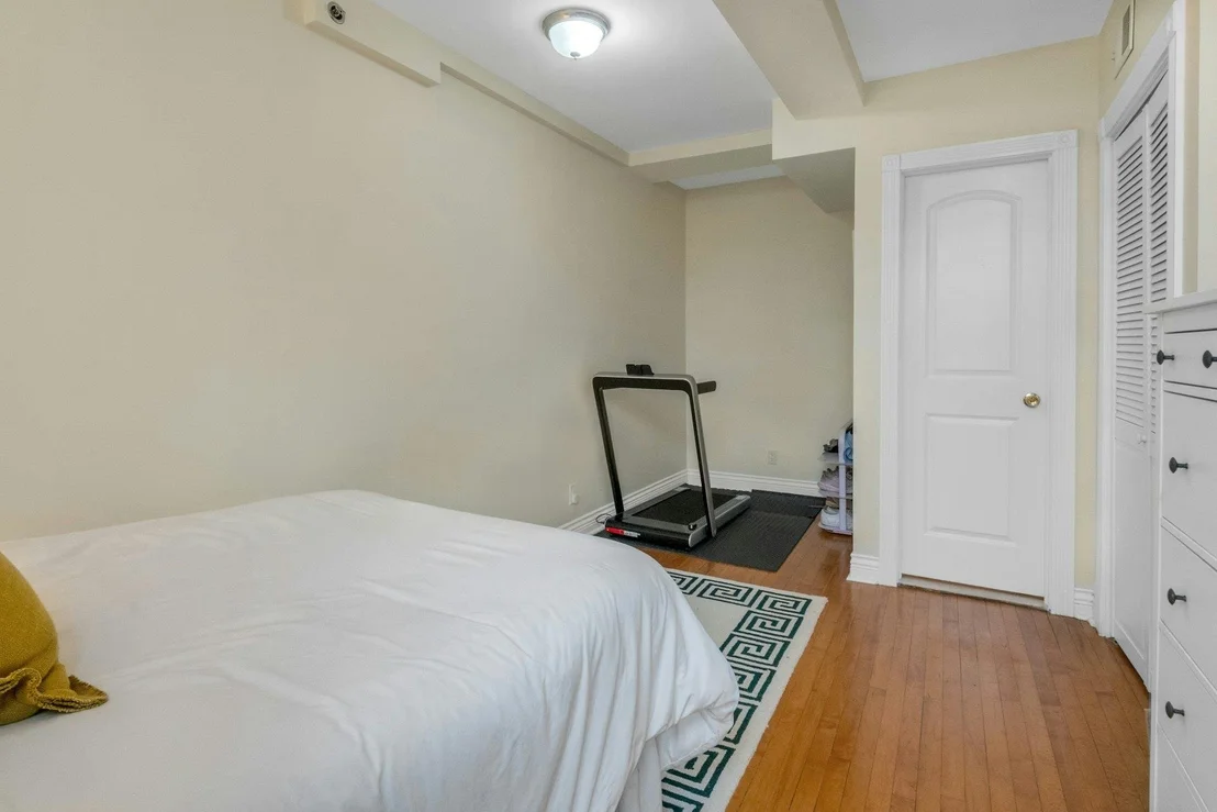 Photo of Unit PH4 at 88 Broadway
