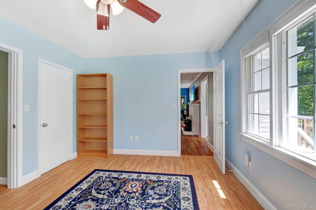 Photo of 94 Smithtown Road