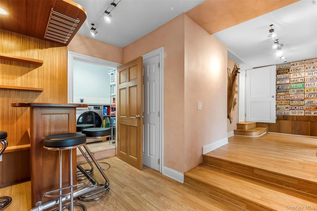 Photo of 153 Kentview Drive