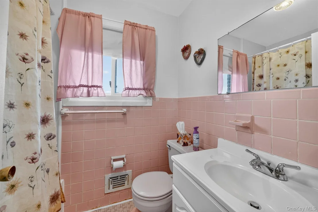 Photo of 5 Coyne Drive