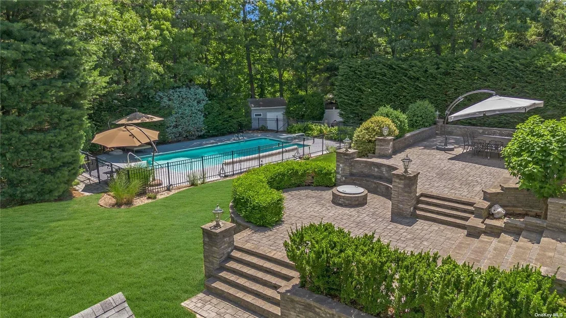 Photo of 7 Pine Ridge Drive
