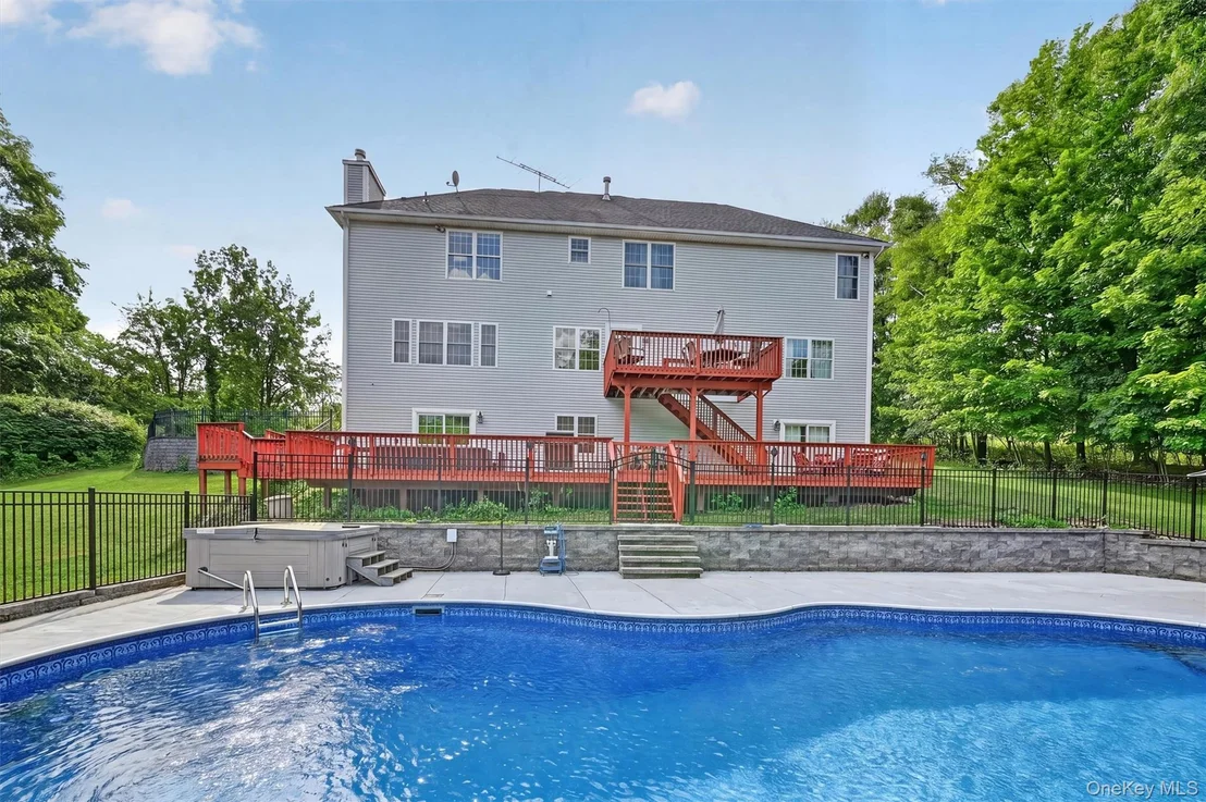 Photo of 3 Harvey Way