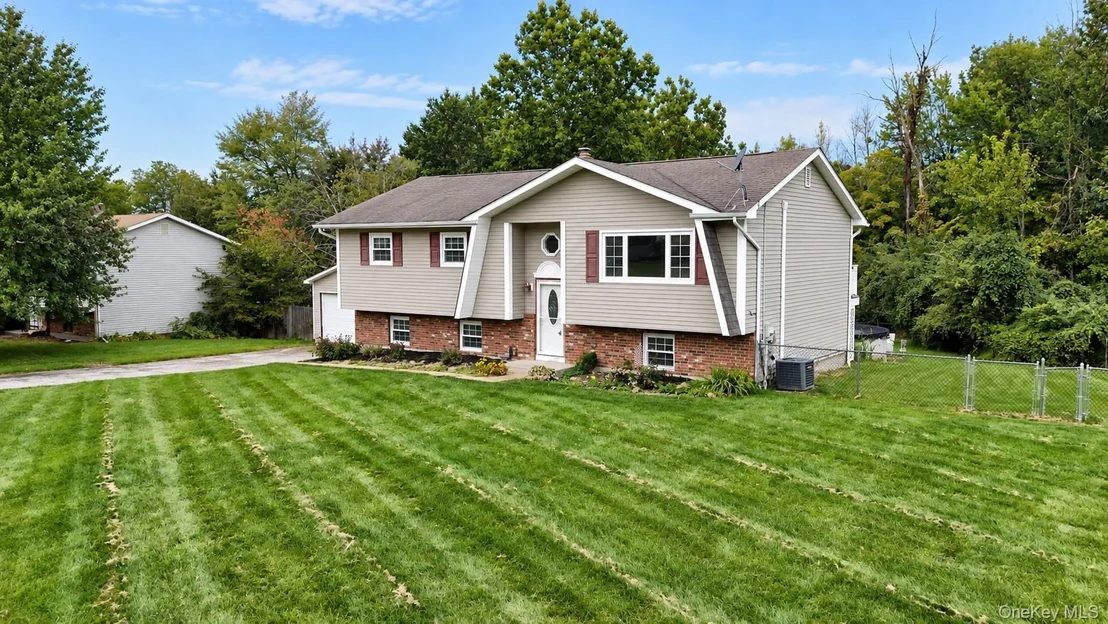 Photo of 65 Maureen Drive