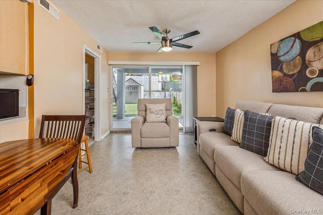 Photo of 228 Calhoun Avenue