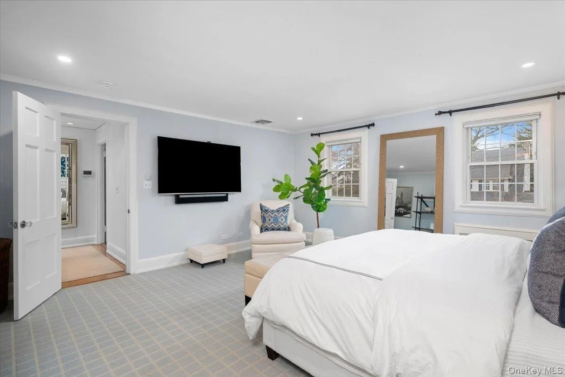 Photo of 115 Cliff Avenue