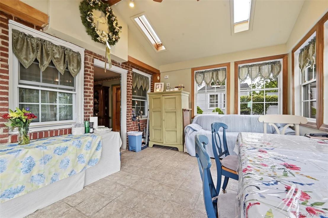 Photo of 333 Jackson Avenue