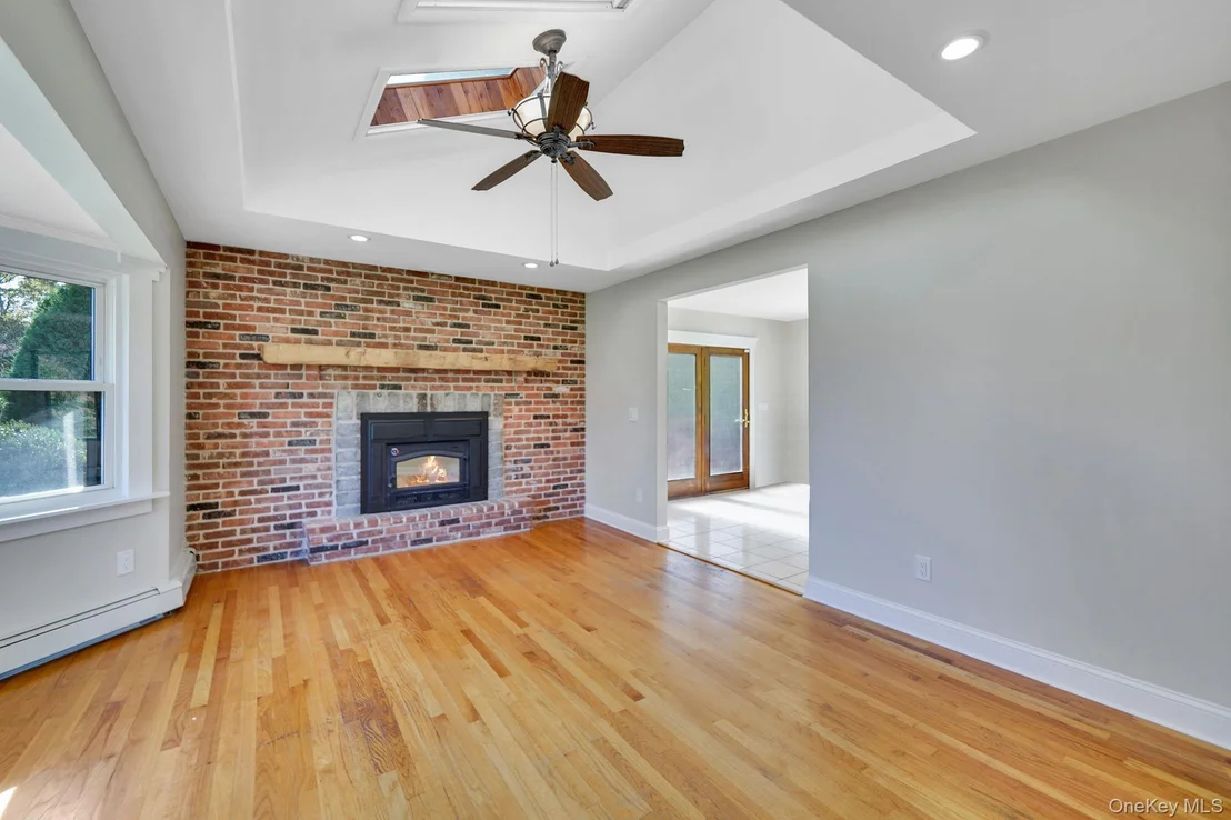 Photo of 200 Southern Boulevard