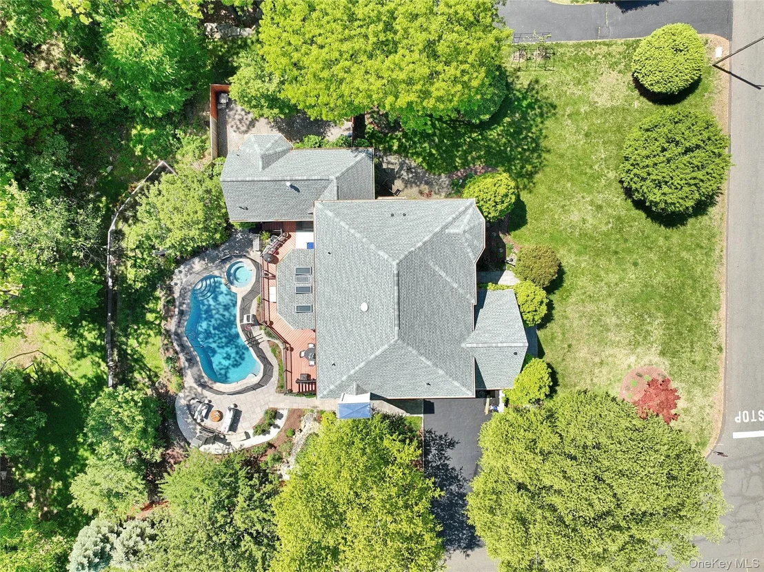 Photo of 2 Phillips Drive