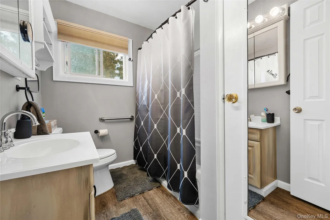 Photo of 64 Wright Avenue