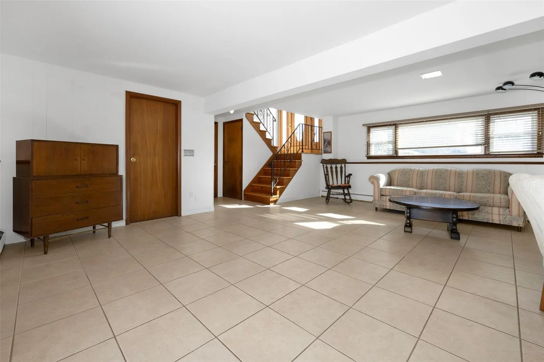 Photo of 19 Lilburn Drive