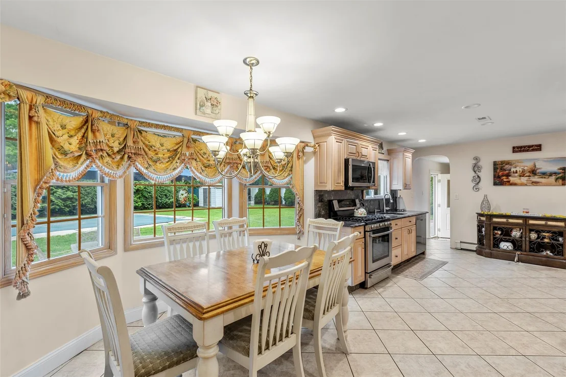 Photo of 8 Wichard Boulevard