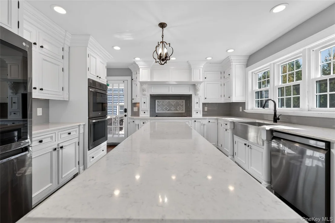 Photo of 20 Westbridge Drive