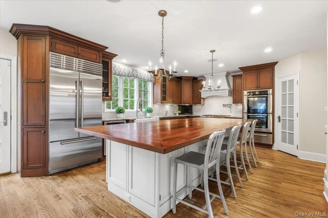 Photo of 30 Lindbergh Avenue