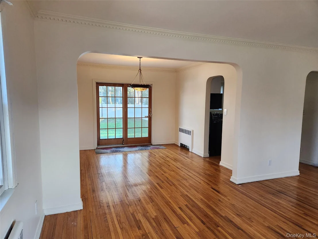 Photo of 142 Morris Parkway