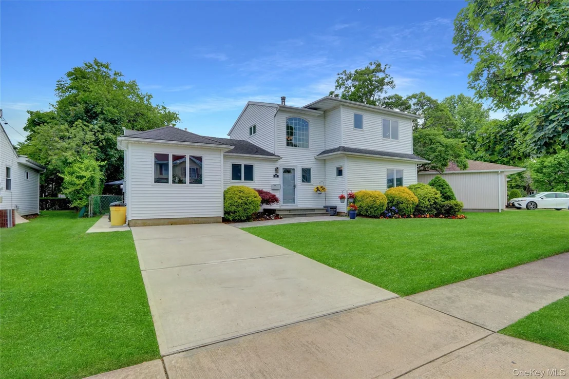 Photo of 23 Lillian Lane